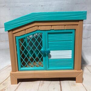 Little live pets mama surprise guinea pig hutch cage. Cage only.